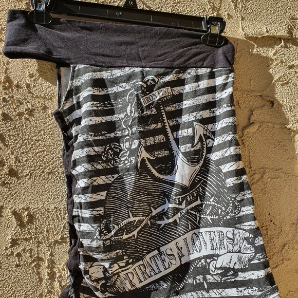 Iron Fist B&W Striped Pirates & Lovers Top - Picture 1 of 4